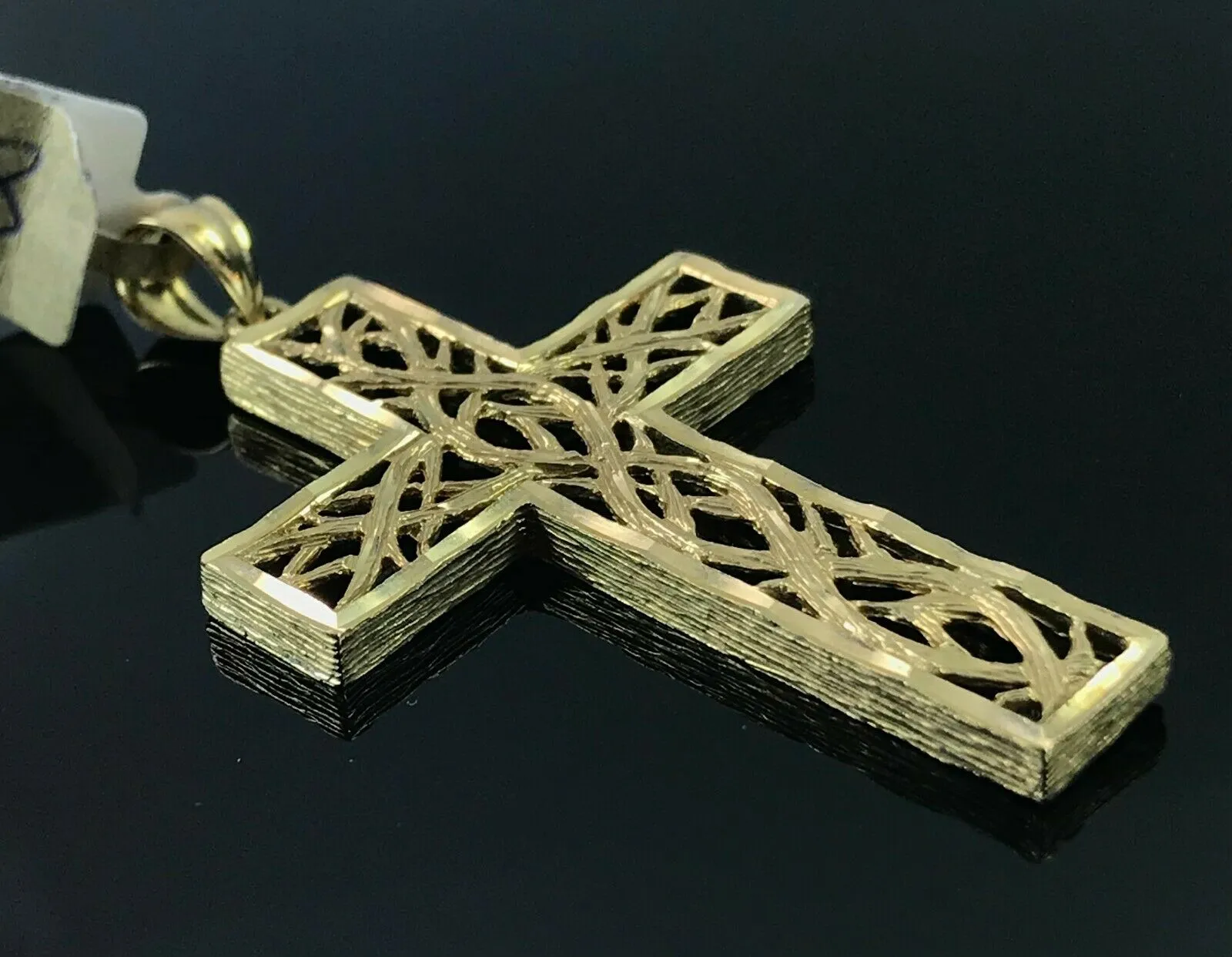 10k Pendant Solid Gold Simple Christian Cross With Pattern Insert Design P944