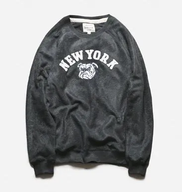 Fleece sweatshirt for men with New York bulldog visual on the front