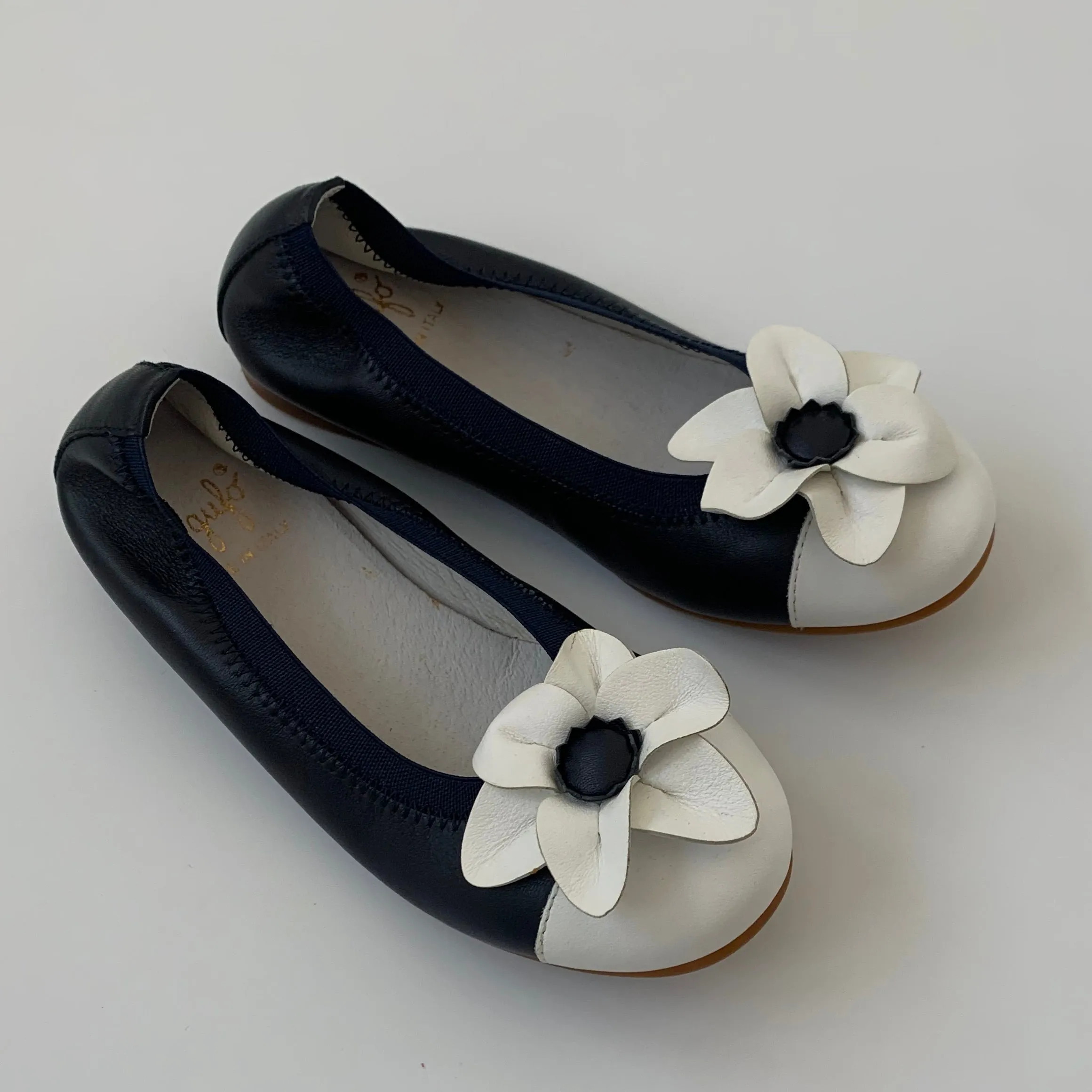 Il Gufo Navy Flower Ballet Pumps: Size EU 28, Size EU 30, Size EU 31