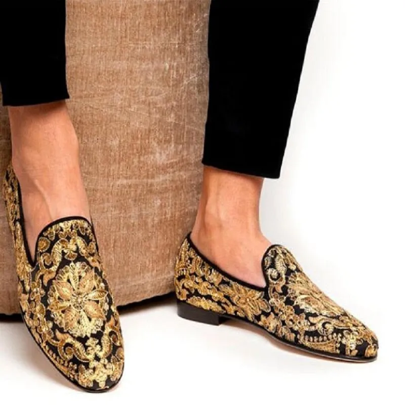 Men's Luxurious Fashion Gold Thread Embroidered Nightclub Party Loafers