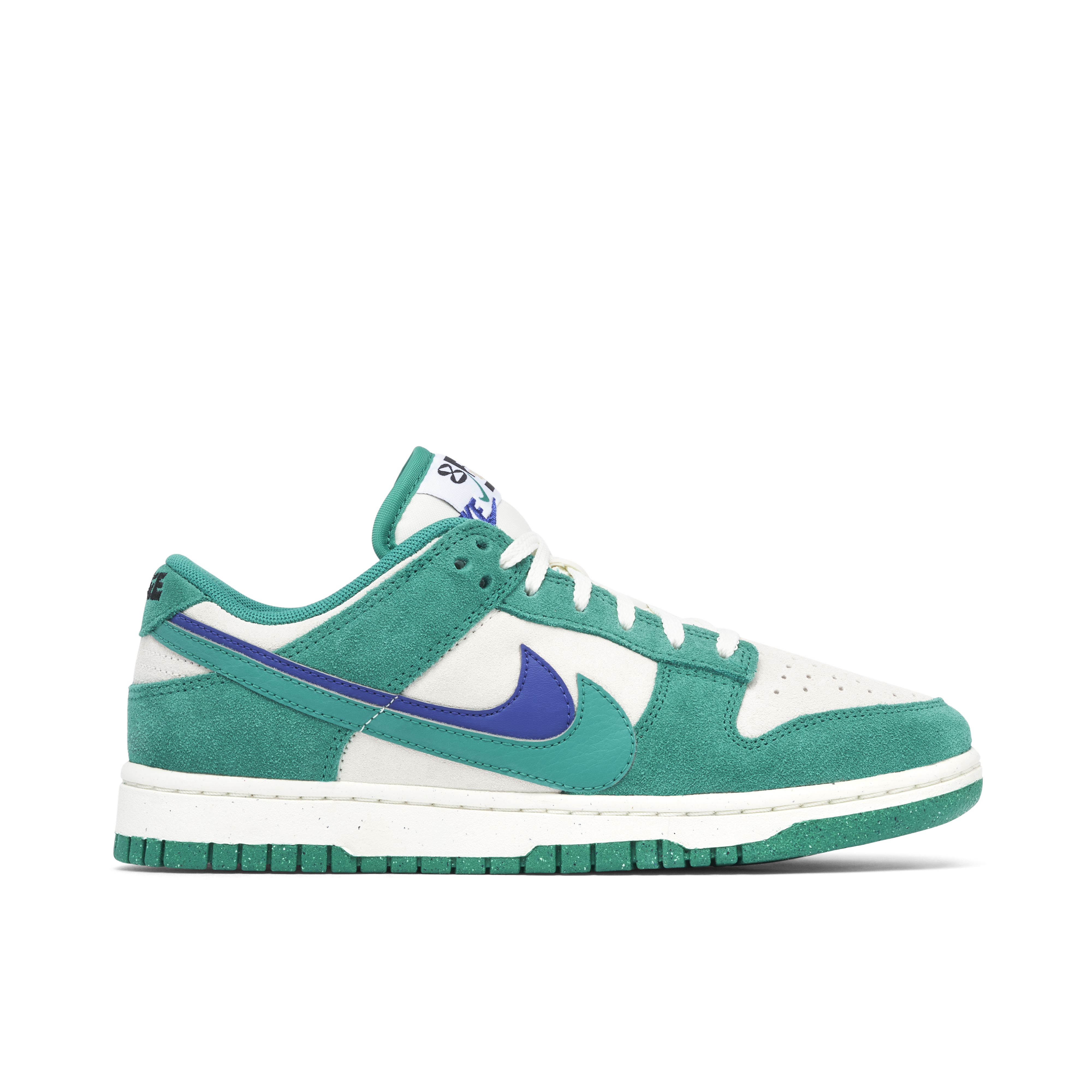 Nike Dunk Low SE 85 Bone Green Womens | DO9457-101 | Laced