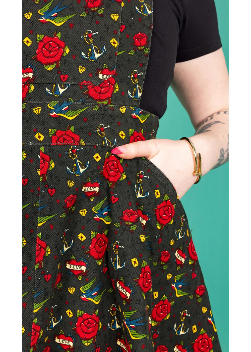 Run & Fly Retro Tattoo Pinafore 70's Swing Dress Black