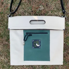 Simple Satchel