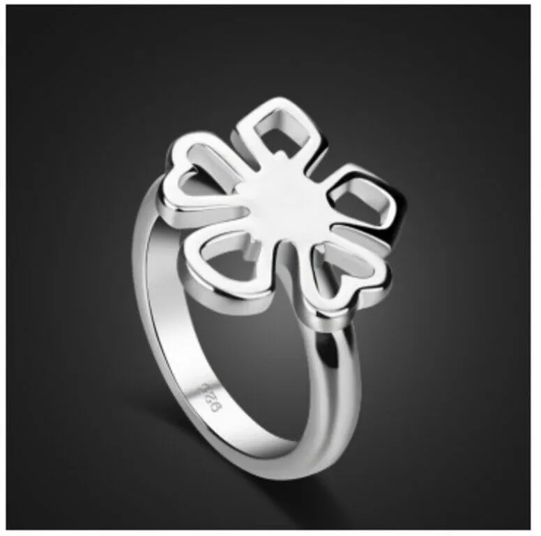 Solid White Gold Ring With Simple Floral Face Design SM12